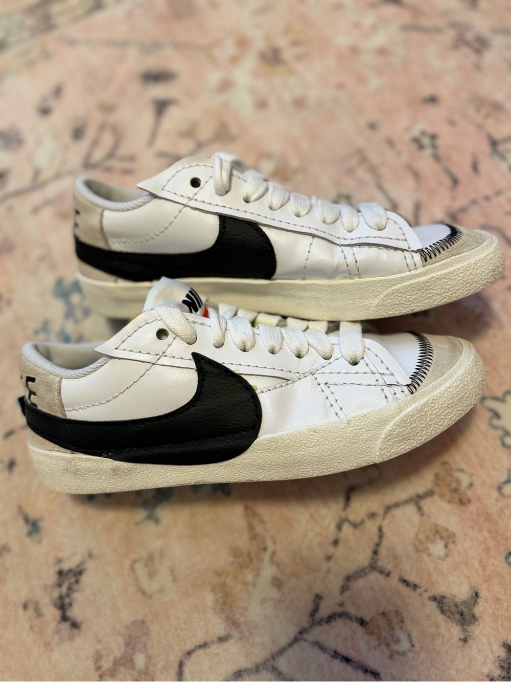 Nike Trail Blazers low 77 women’s size 8.5